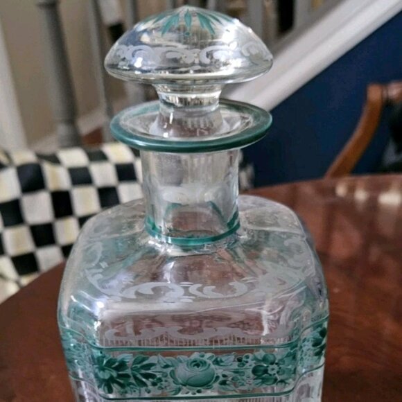 RARE ANTIQUE GREEN ACID ETCHED FLOWER BOTTLE LIQUOR WHISKEY DECANTER STOPPER JAR